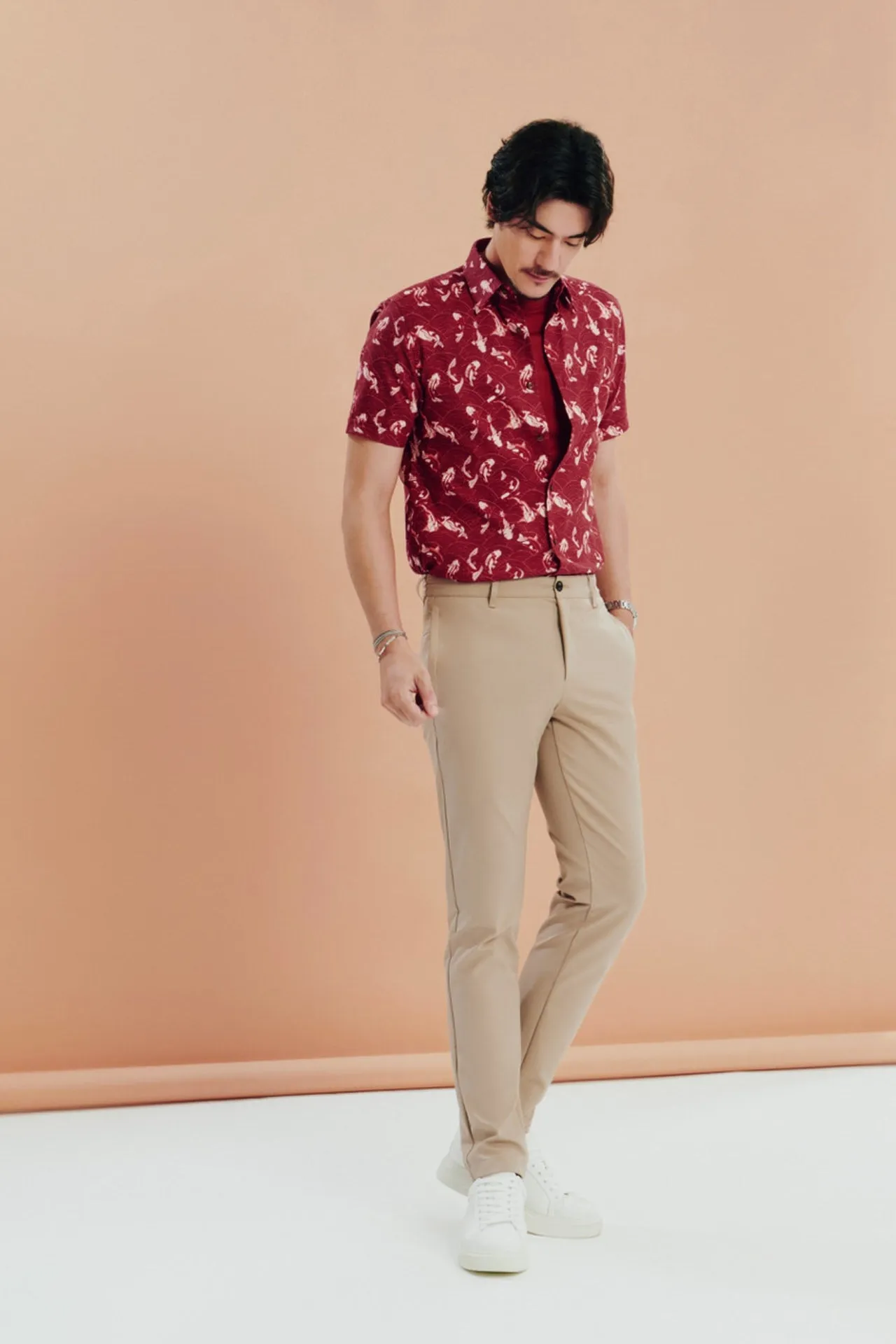 Easy Care Koi All Over Print Cotton Oxford Smart Fit Short Sleeve Casual Shirt