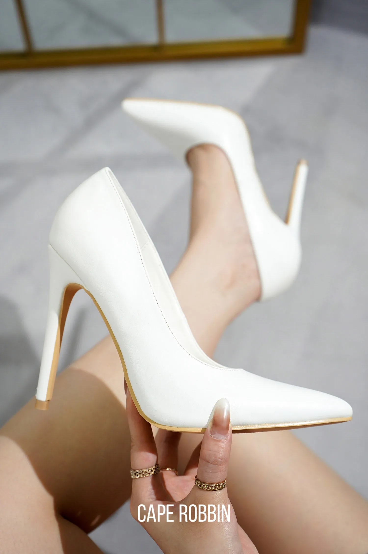 ELLISON - WHITE