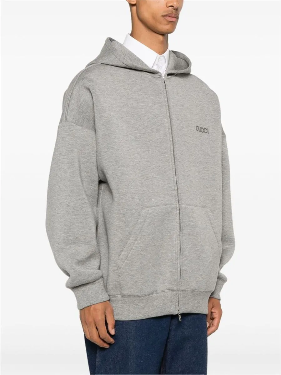 EMBROIDERED SWEATSHIRT