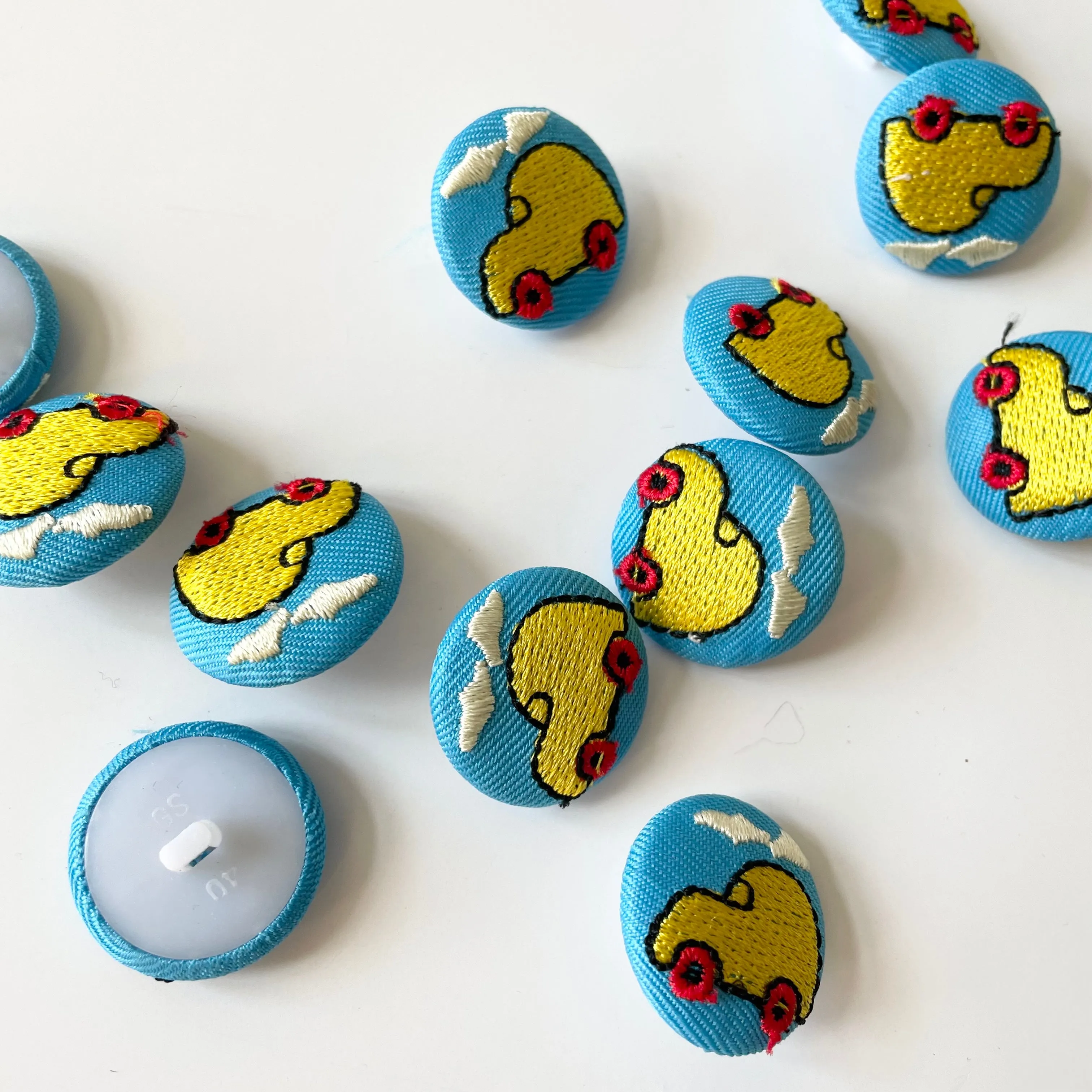 Fabric-Covered Shank Button - Yellow Car