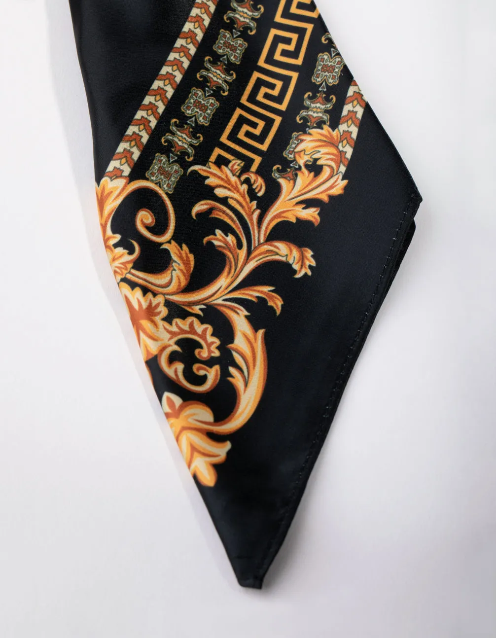 Fabric Regal Medusa 50x50 Scarf