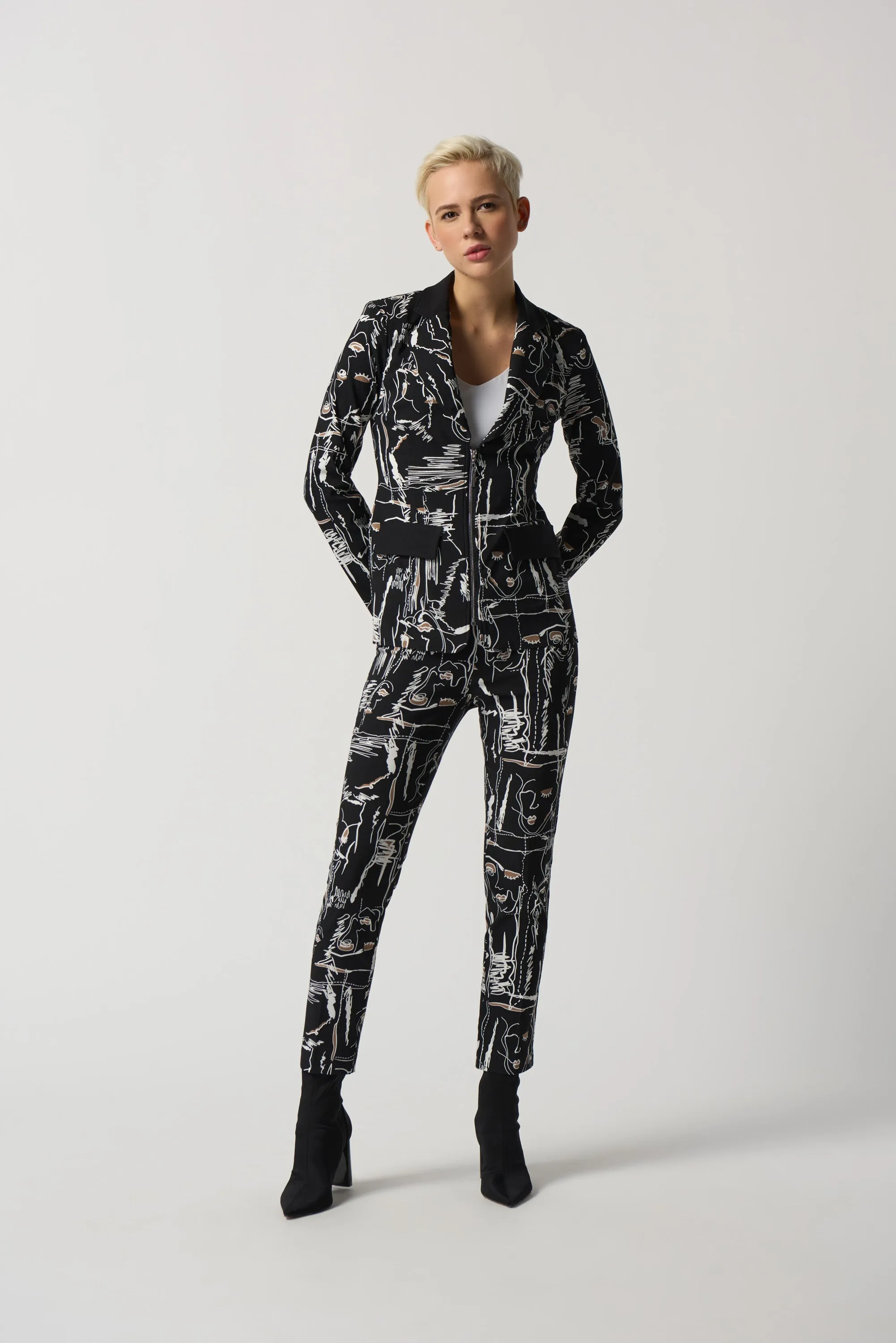Face Print Cropped Pants