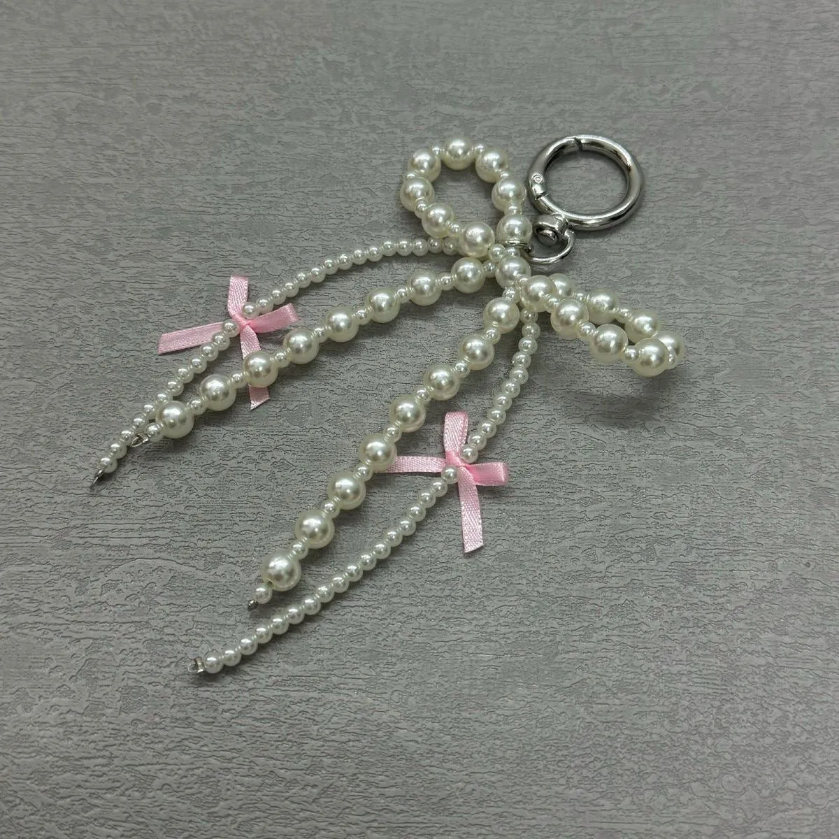 Fashion bow pearl mobile phone hanging chain