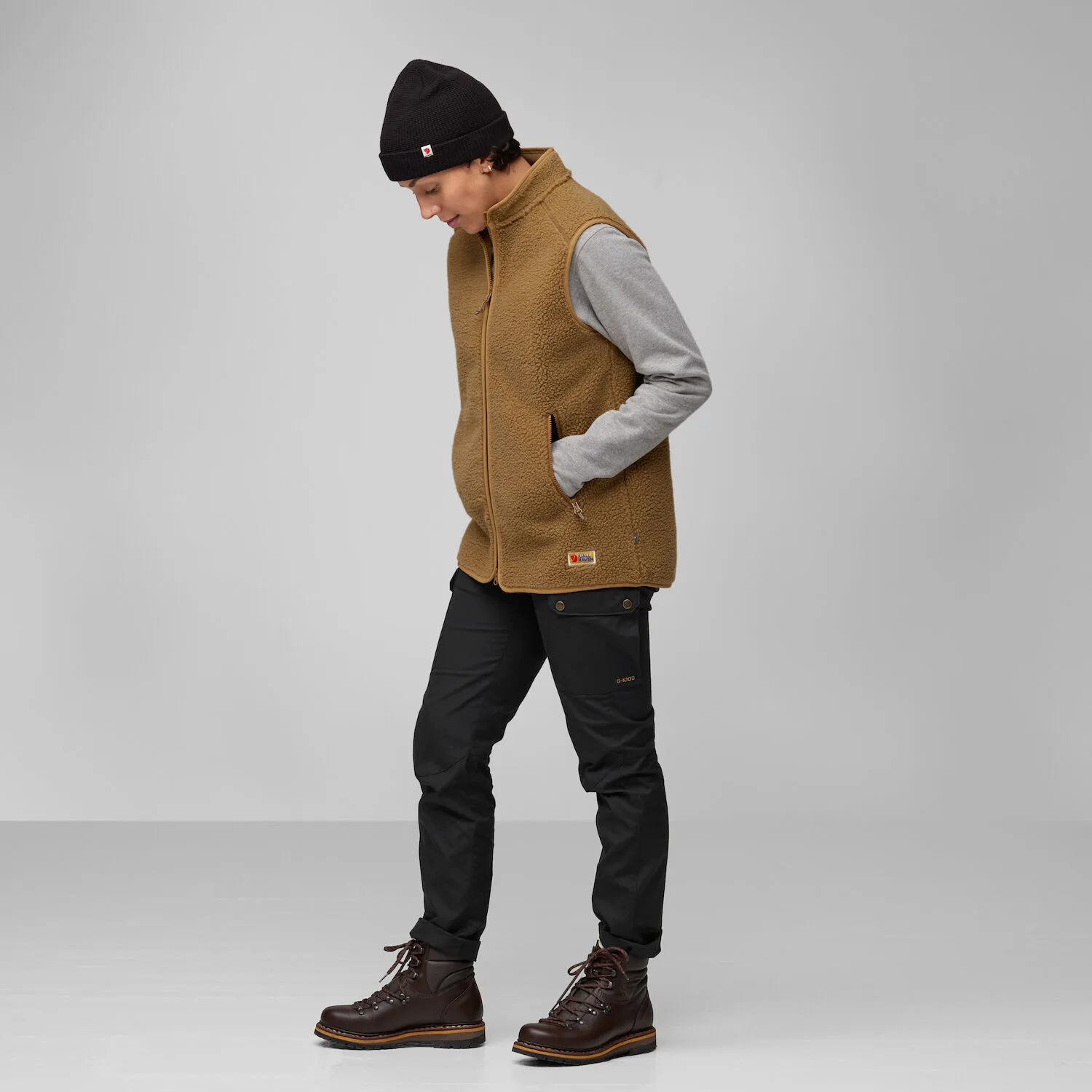 Fjällräven Women&#x27;s Vardag Pile Fleece Vest Buckwheat Brown | Buy Fjällräven Women&#x27;s Vardag Pile Fleece Vest Buckwheat Brown here | Outnorth