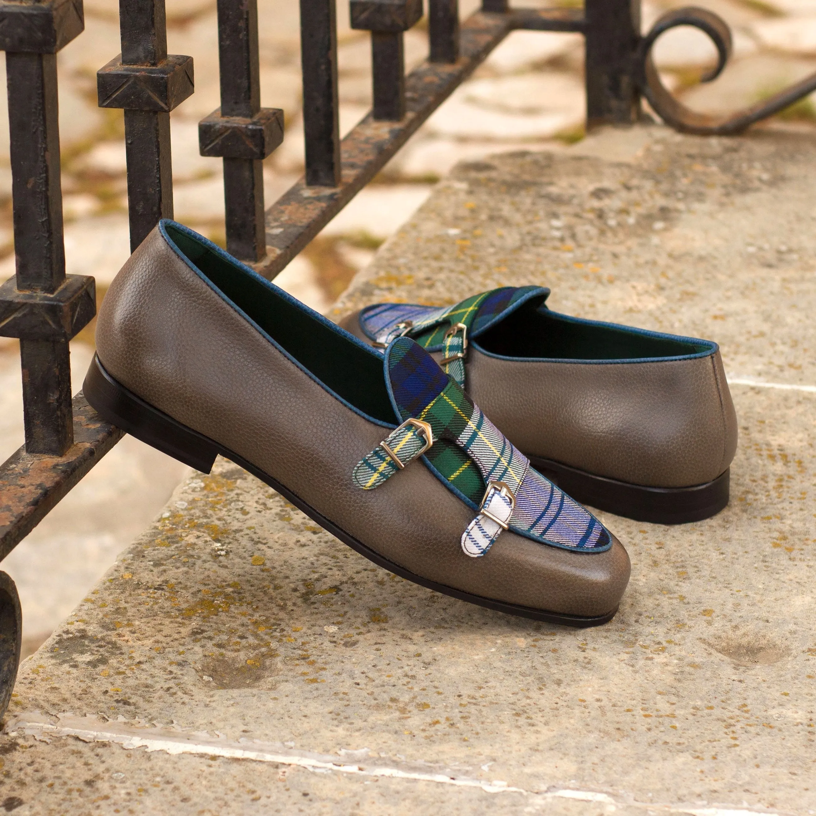 Forest Monk Slipper