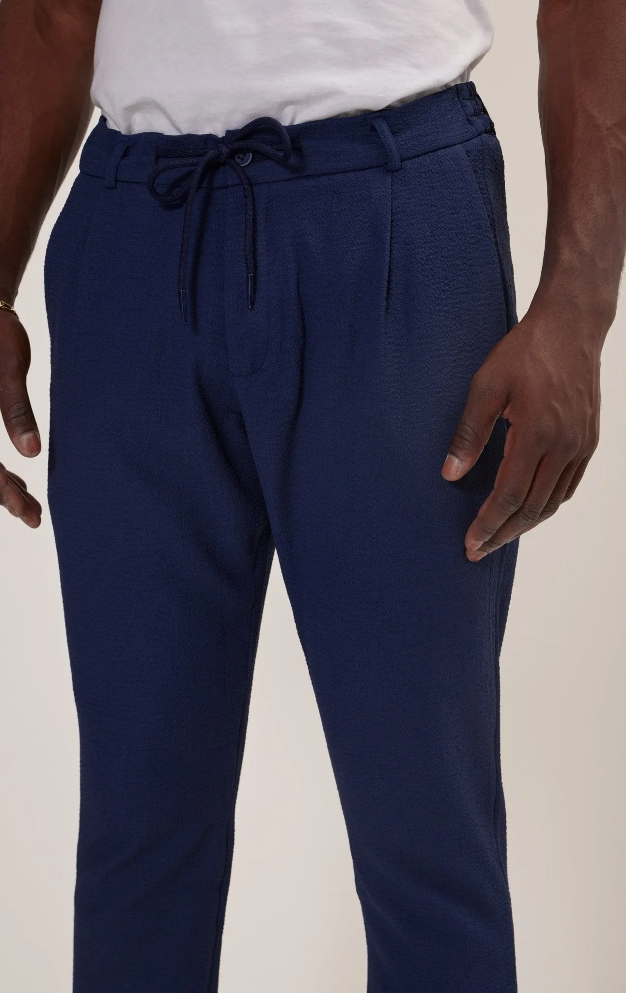 Front Pleated Waffle Pants - Navy