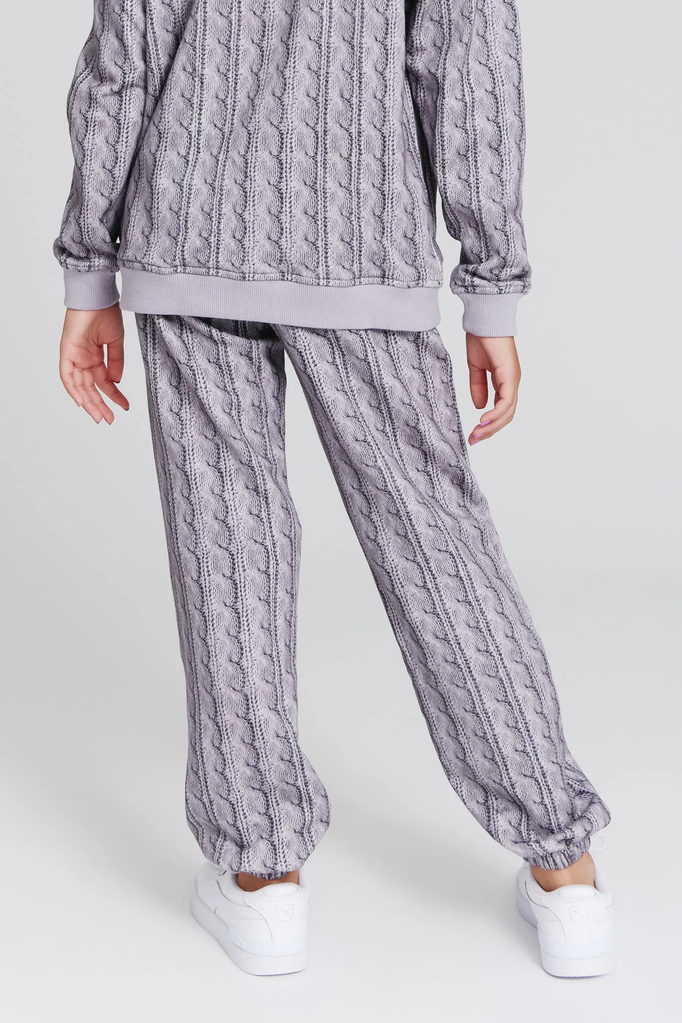 Girls Jogger in Silver Cable Knit