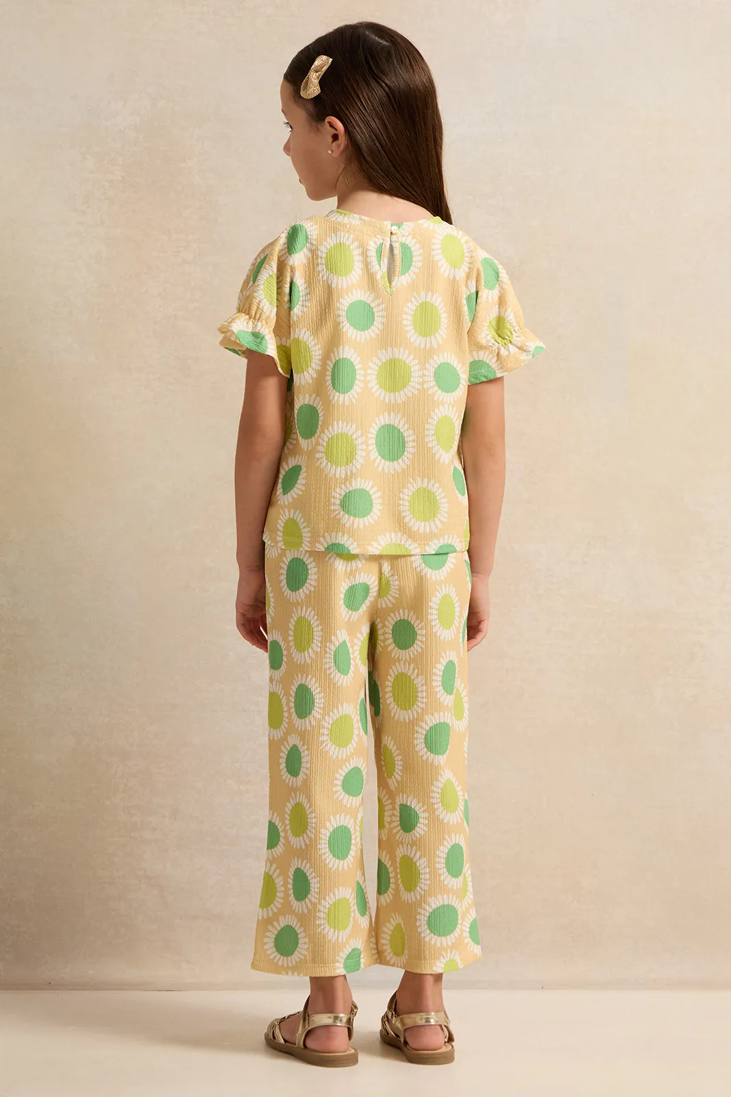 Girls Yellow  Floral Printed Set (2 Piece)