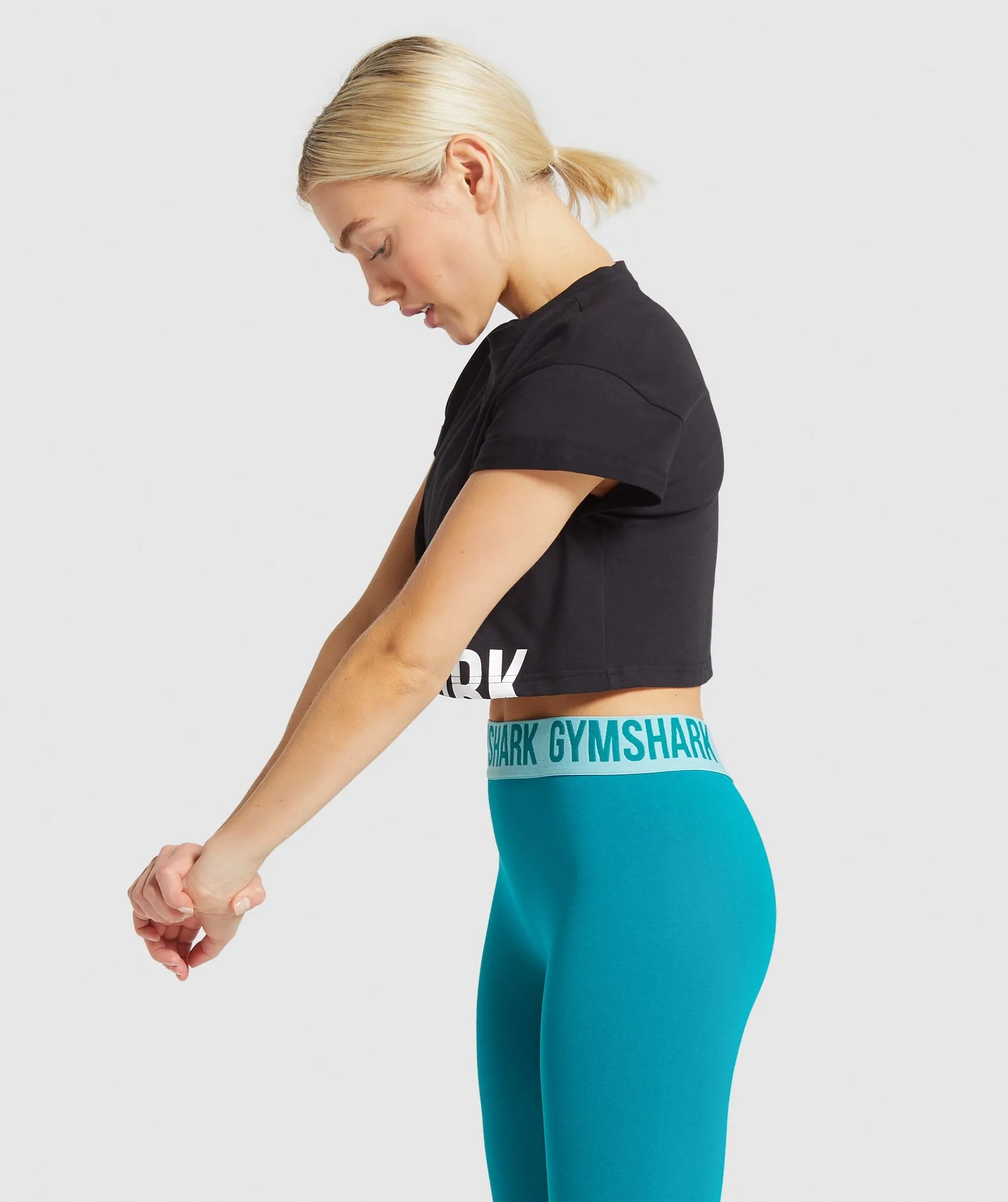 Gymshark Fraction Crop Top - Black/White
