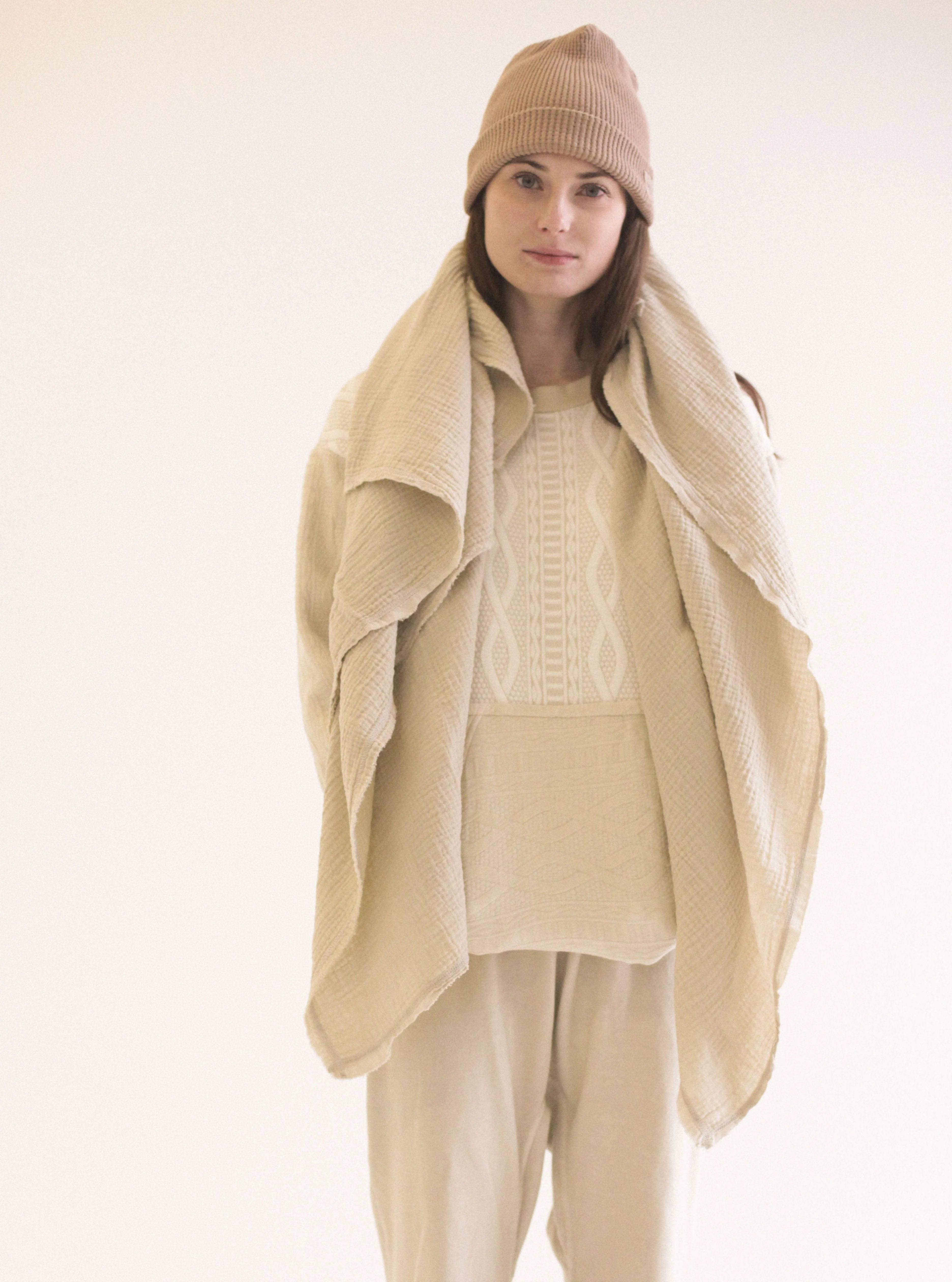 Halo Pocket Pullover ~ Contrast Cable