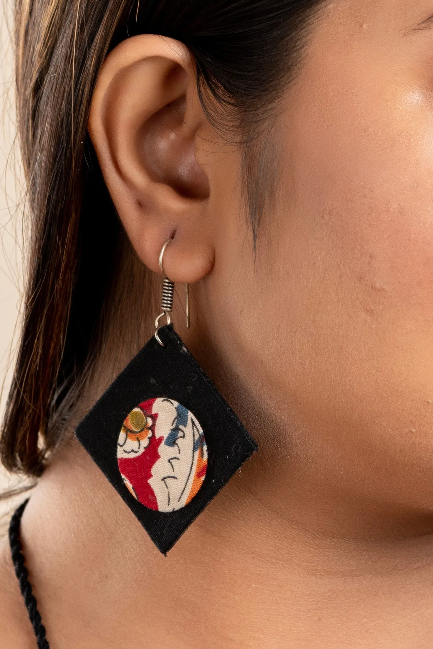 Handcrafted Red Black Kalamkari Fabric Neckpiece Set with Oxidized Silver Coin Ghungroo and Earrings