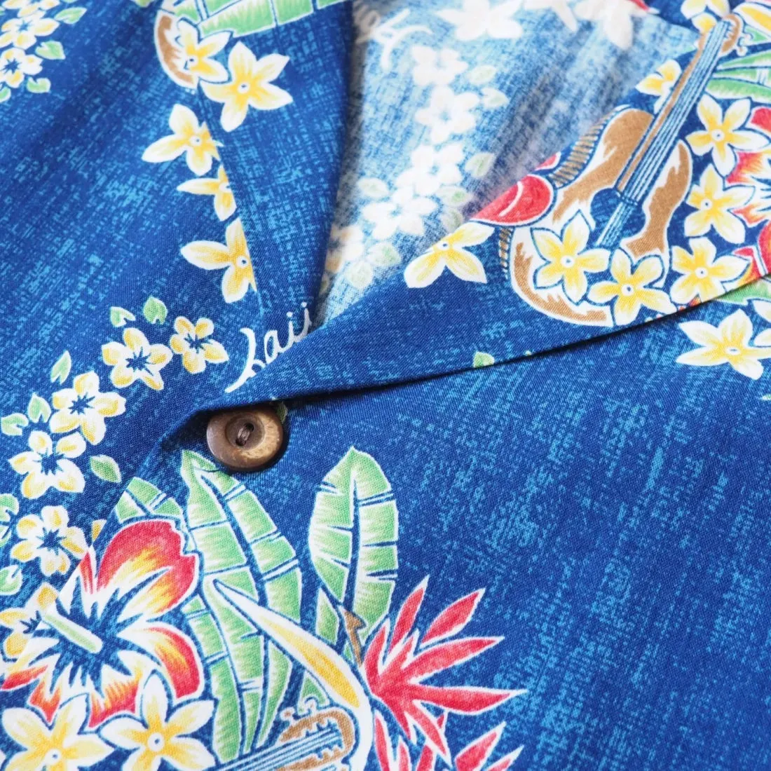 Hawaii Lei Blue Hawaiian Rayon Shirt
