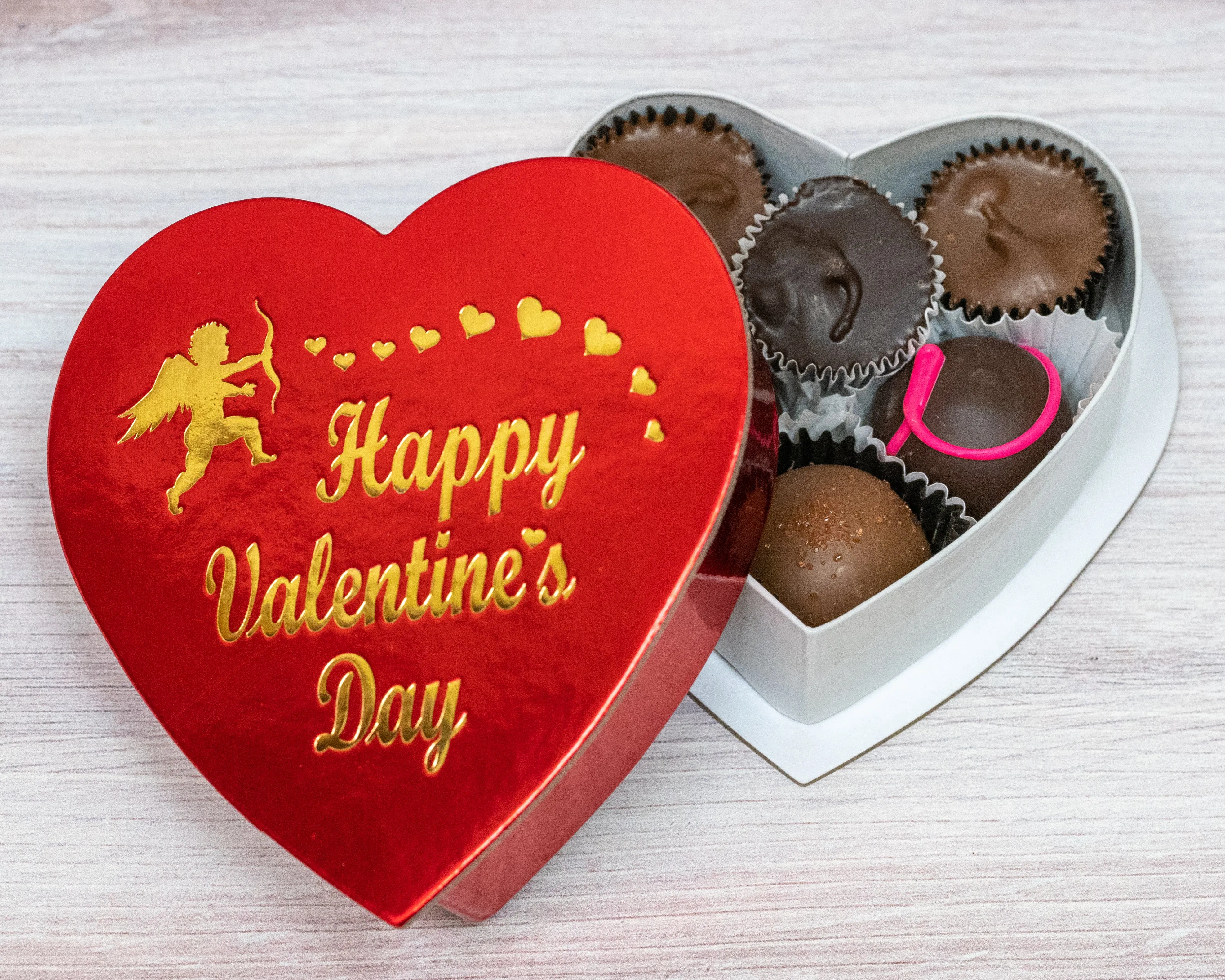 Heart box, red foil, Happy Valentine's Day, 2 ounce