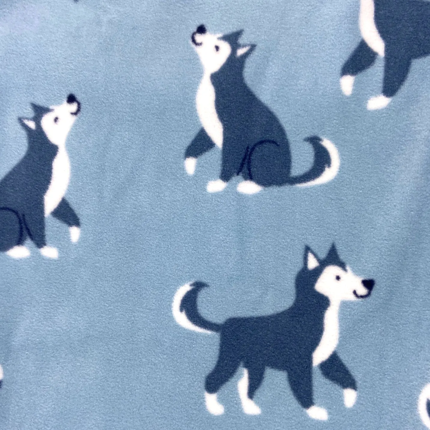 HUSKY LOVE IN EVERY STITCH