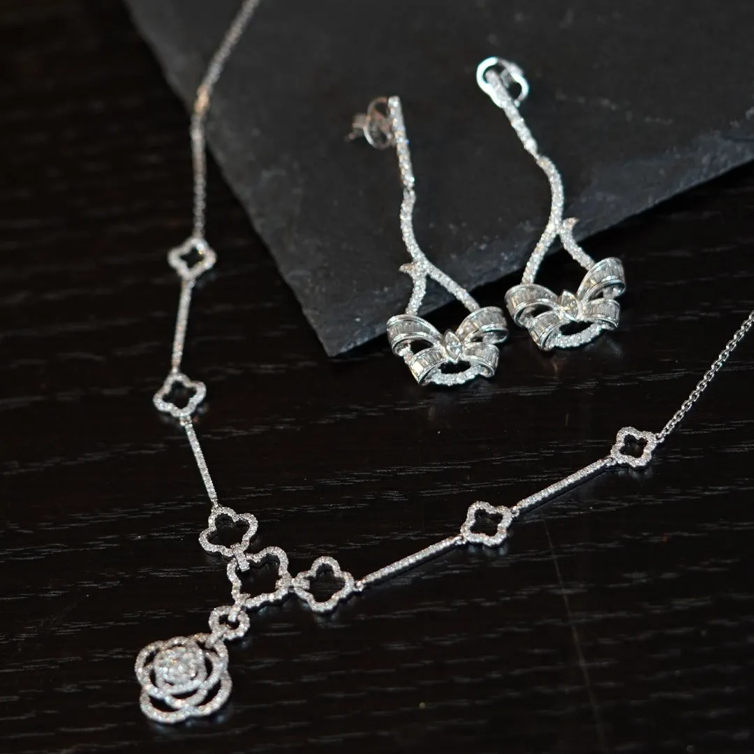 INFINITY - 18K White Gold Diamond Necklace