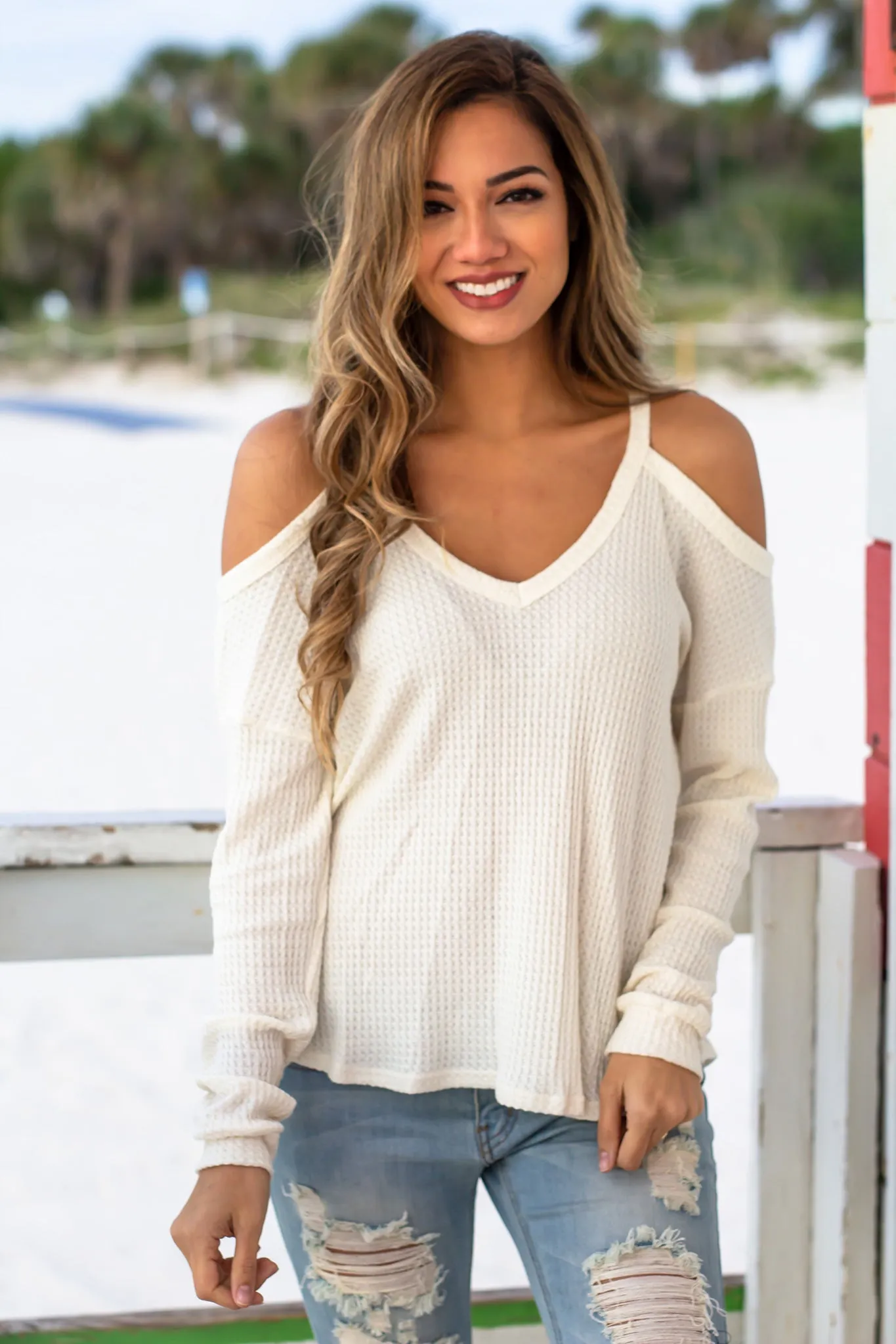 Ivory Knit V-Neck Long Sleeve Top