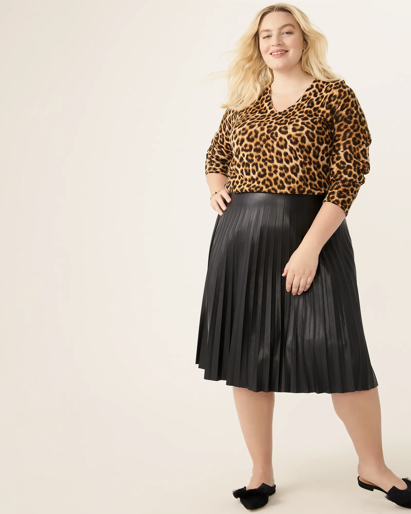 Jillian Animal-Print V-Neck Sweater | Brown / Black