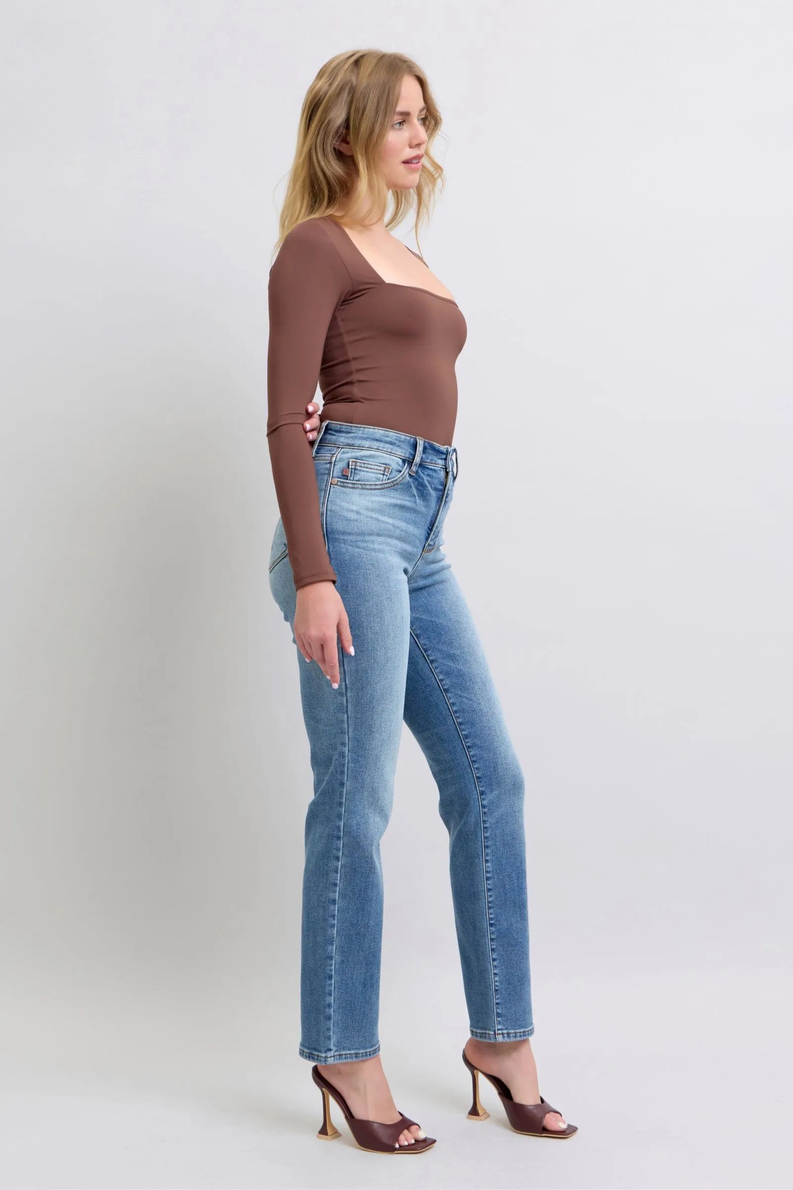 Judy Blue Jeans Medium Wash Thermal Straight Denim Pants with Pockets