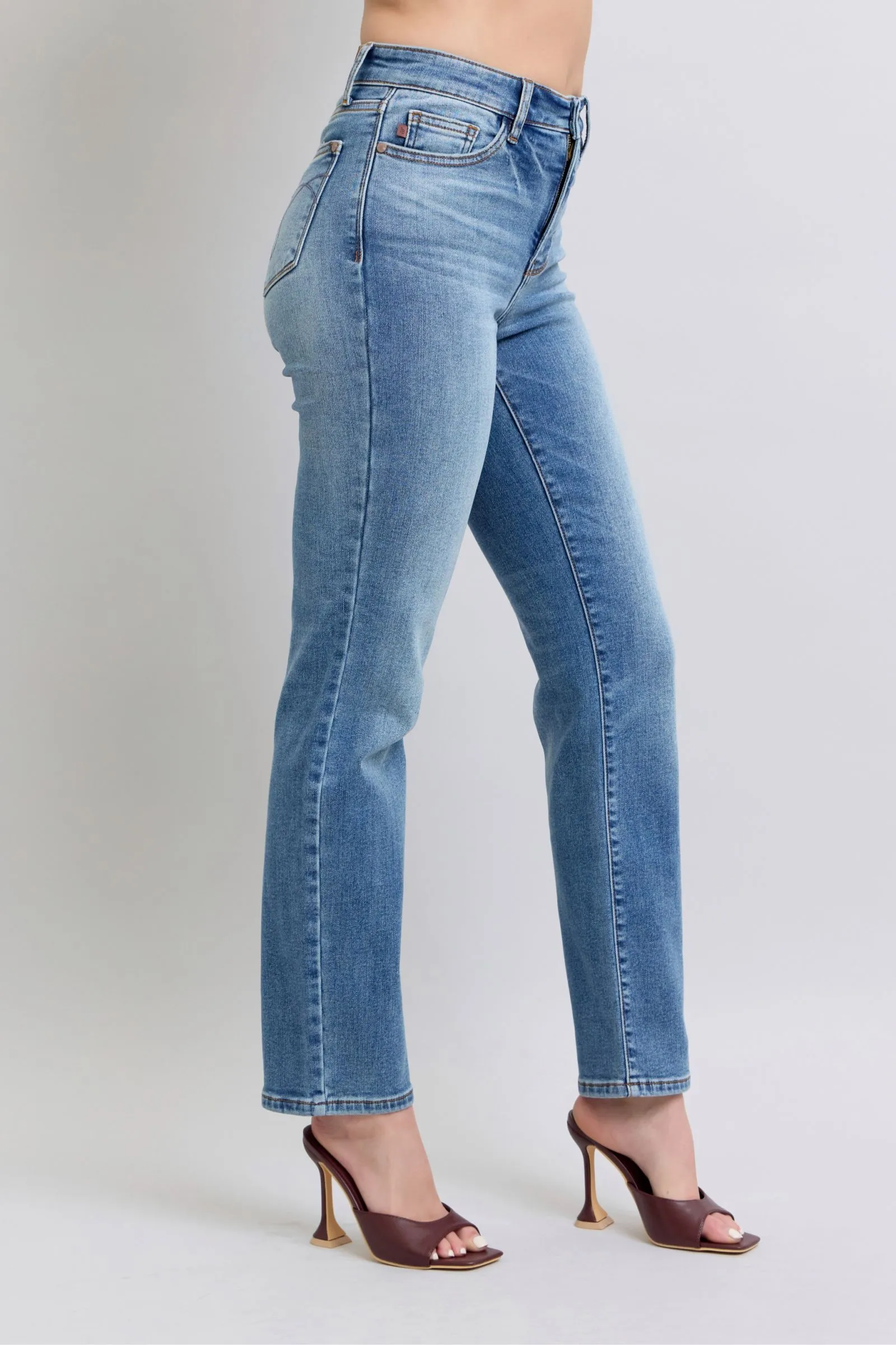 Judy Blue Jeans Medium Wash Thermal Straight Denim Pants with Pockets