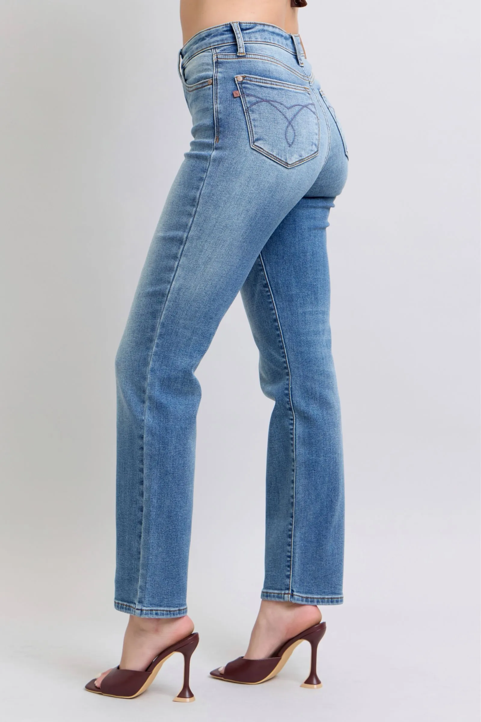 Judy Blue Jeans Medium Wash Thermal Straight Denim Pants with Pockets