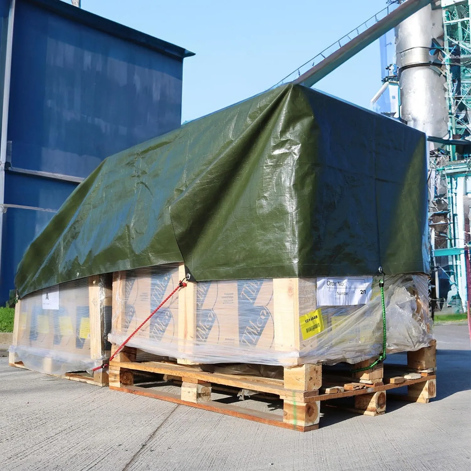 Keplin Heavy-Duty Waterproof Tarpaulin Cover Sheet - Mould-Resistant PE Material with Reinforced Edges & Metal Eyelets - Easy to Wash, Green - Perfect for Indoor & Outdoor Protection