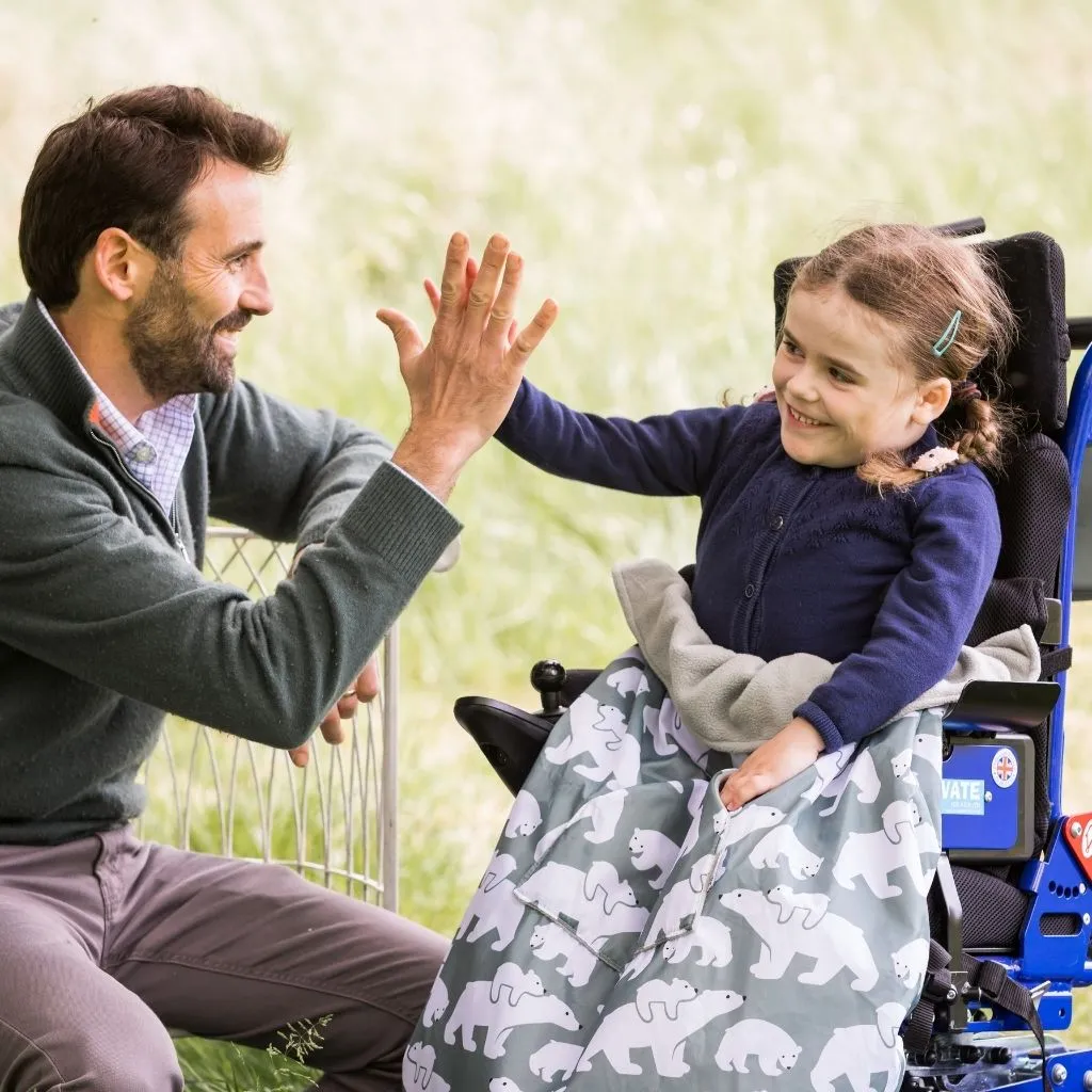 Kids Fleece-Lined Wheelchair Cosy - POLAR BEARS