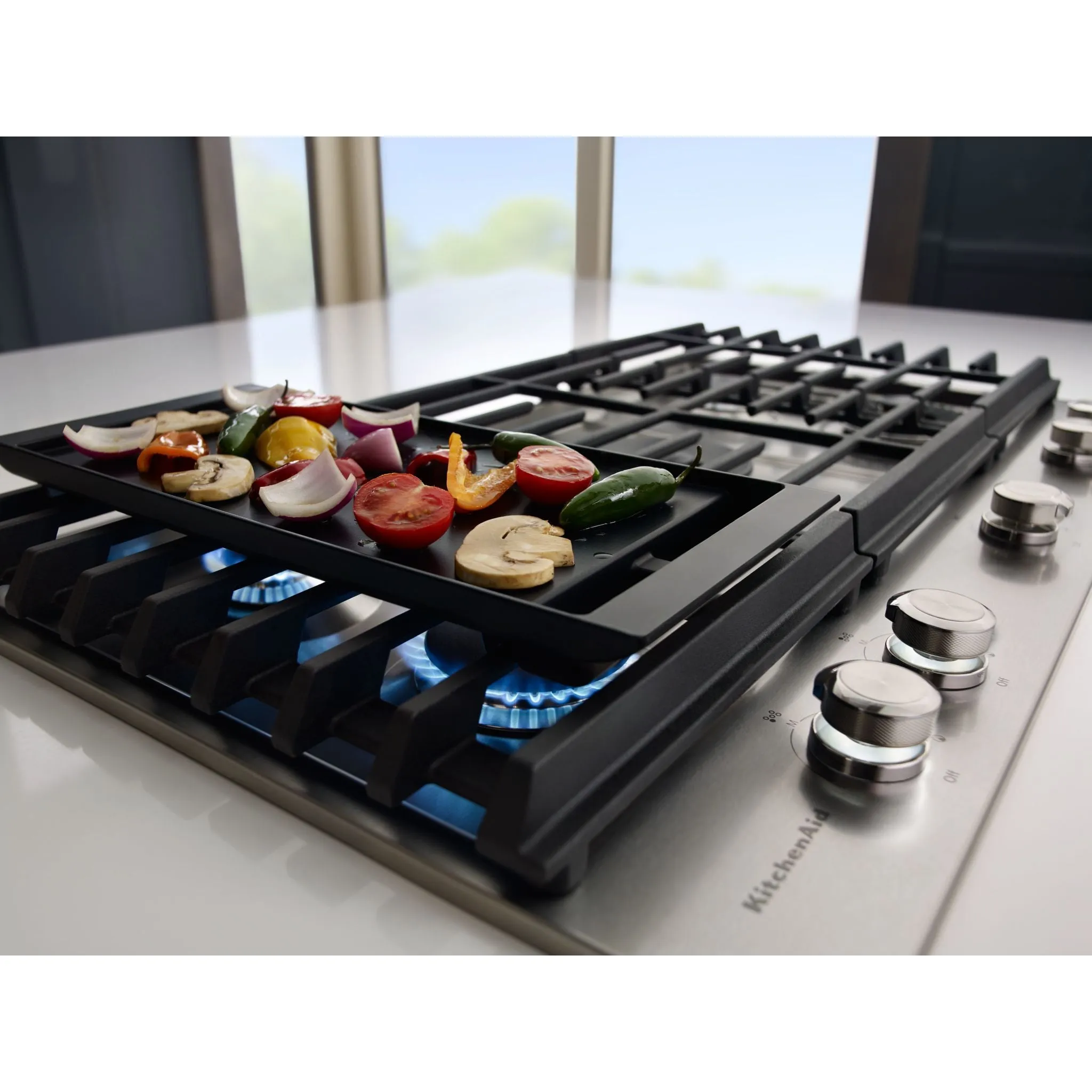 KitchenAid  36" 5-Burner Gas Cooktop with Griddle (KCGS956ESS)