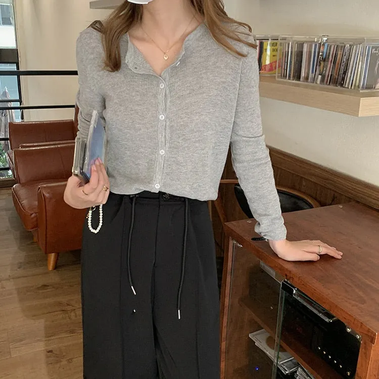 [Korean Style] Balian Round Neck Light Weight Cardigan Knit Top