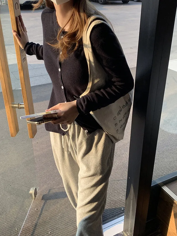 [Korean Style] Balian Round Neck Light Weight Cardigan Knit Top