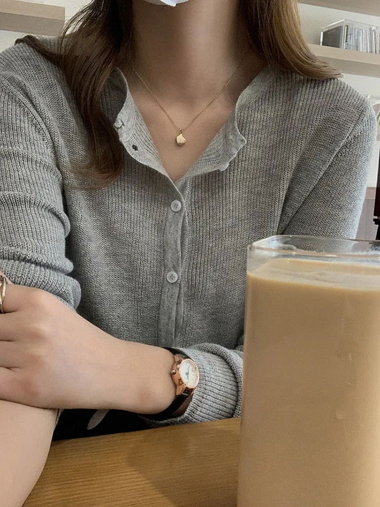 [Korean Style] Balian Round Neck Light Weight Cardigan Knit Top