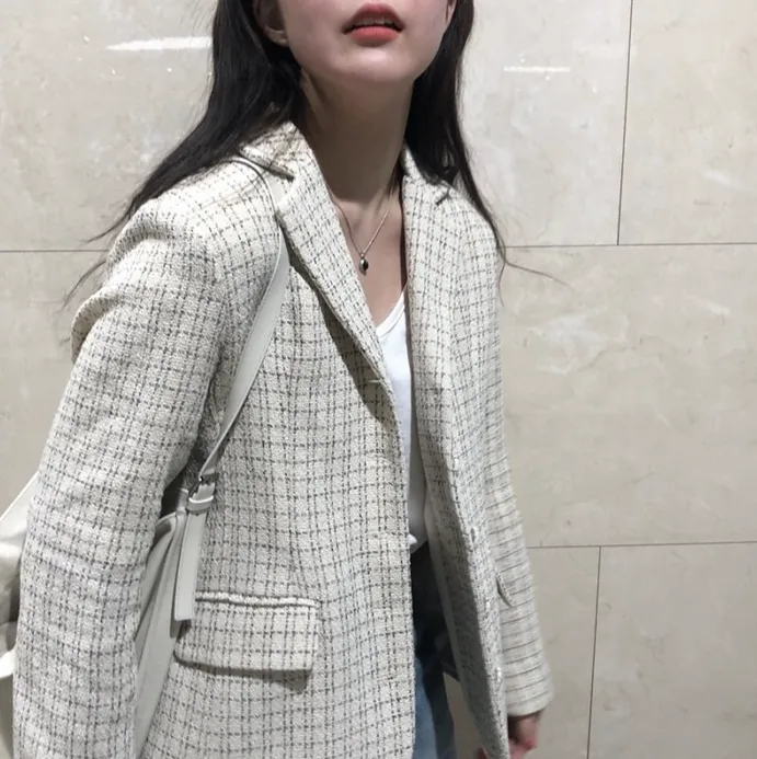 [Korean Style] Chloe Vintage Single Breasted Pattern Blazer