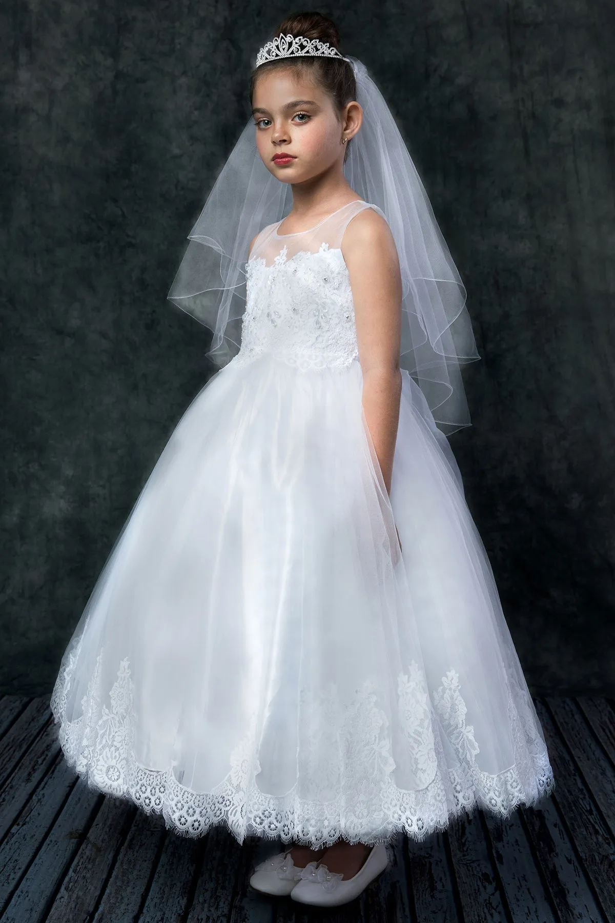 Lace Applique Illusion Bateau Girls Dress with Plus Sizes