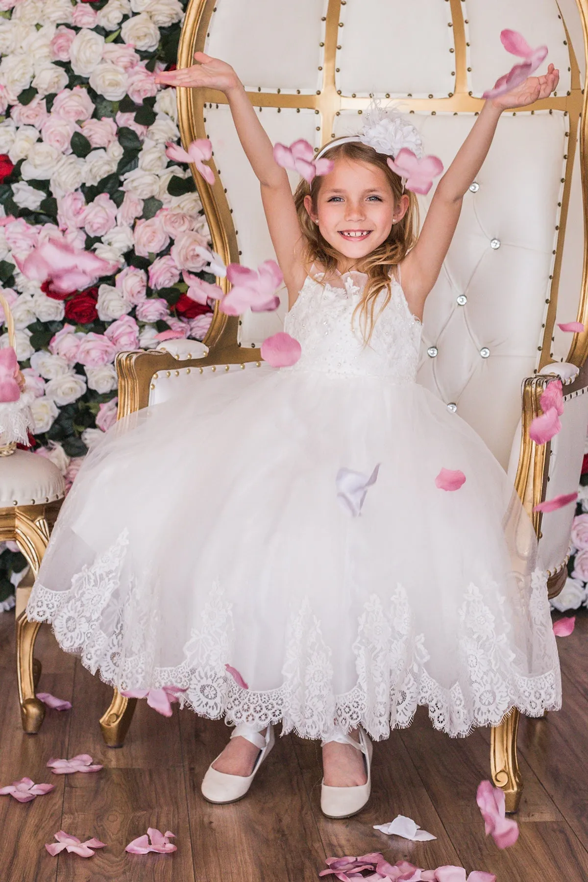 Lace Applique Illusion Bateau Girls Dress with Plus Sizes