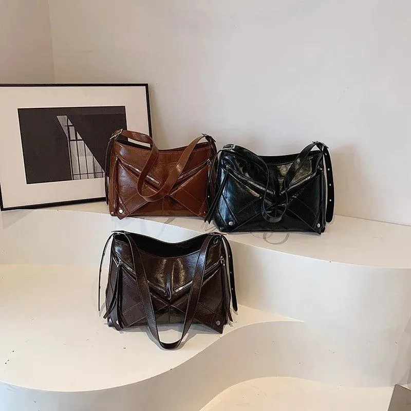 Large Shoulder Bags Leather Rivet Geometric Style Women Soft Zipper Crossbody