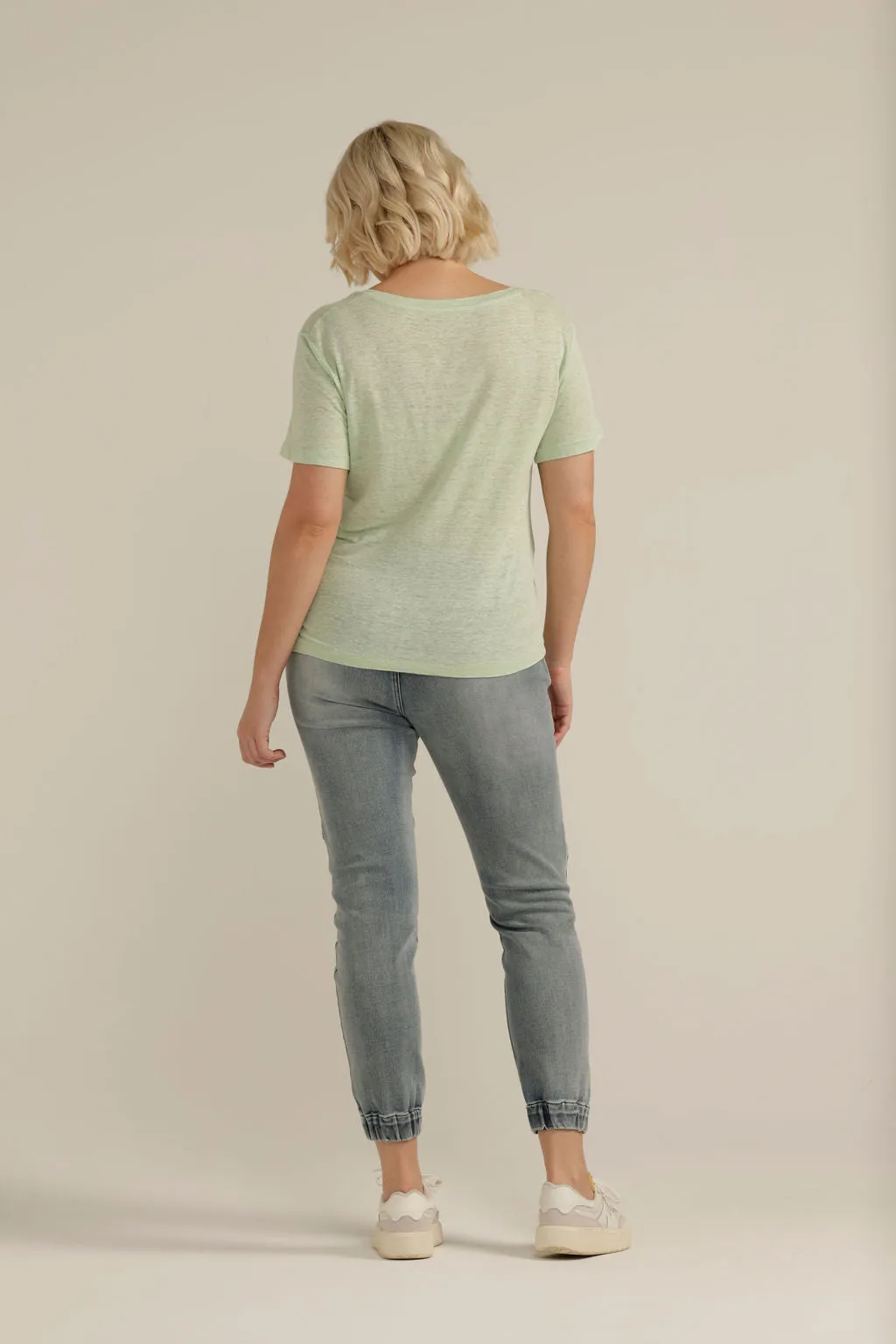 Linen V Neck Tee Soft Green