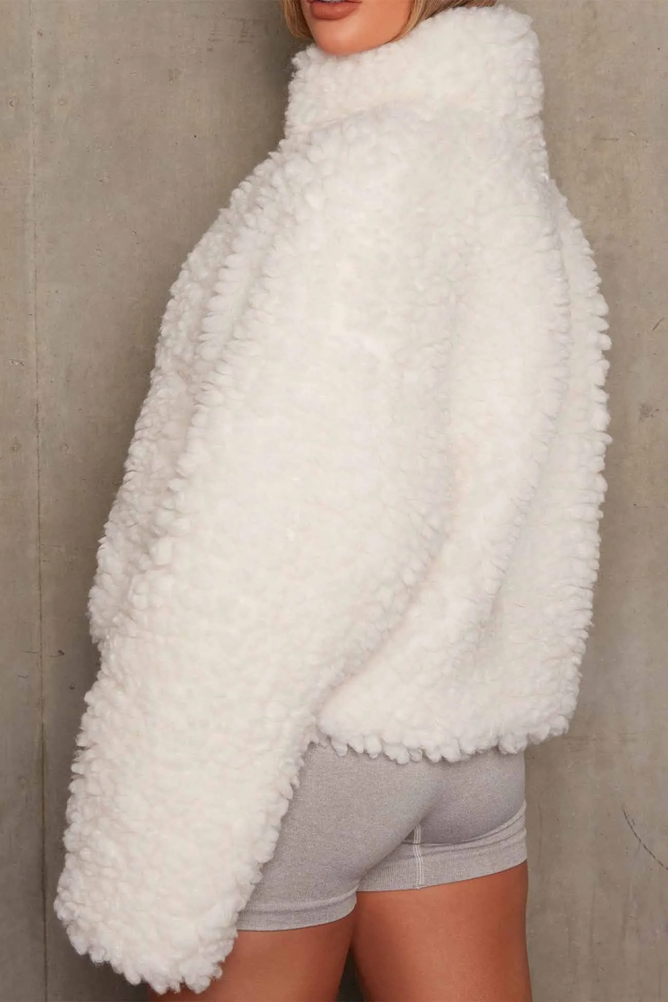 Long Sleeve Plush Zip Up Jacket