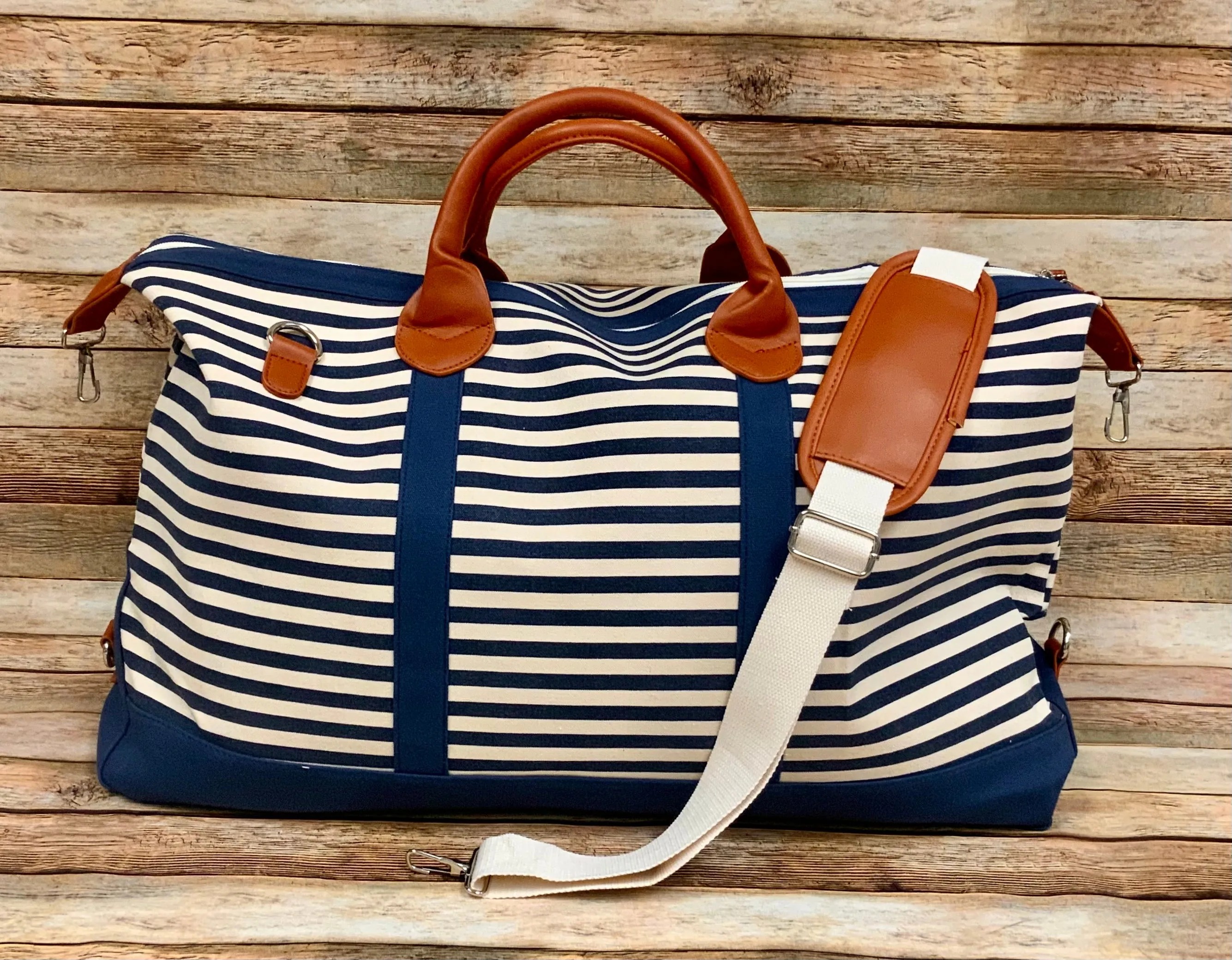 Luxurious Canvas Weekender / Overnight Bag