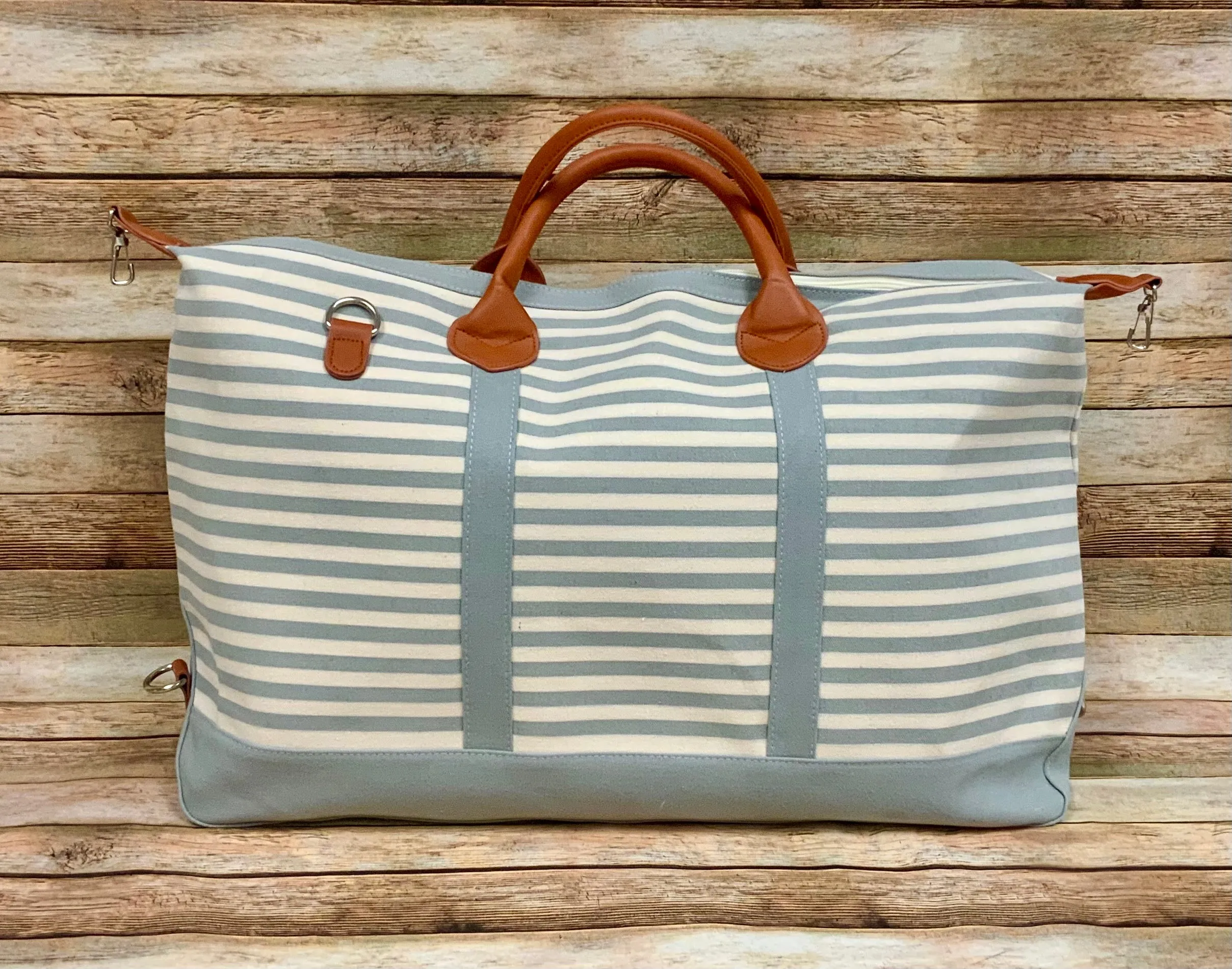 Luxurious Canvas Weekender / Overnight Bag