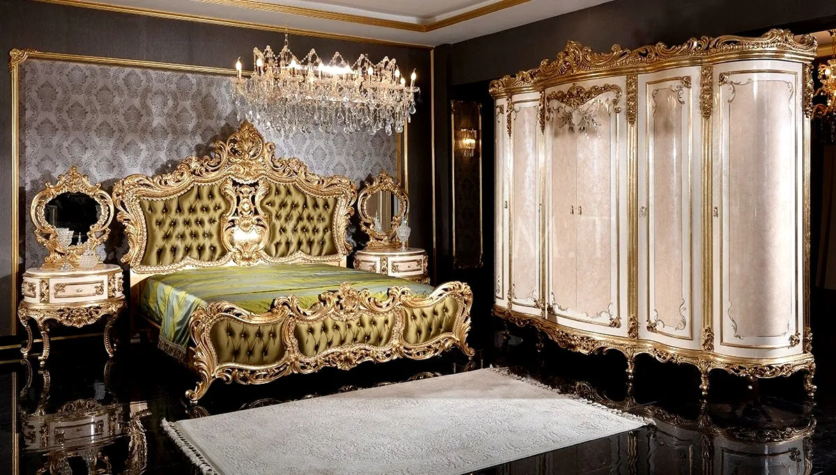 Luxury And Exquisite Glossy Carving Wardrobe