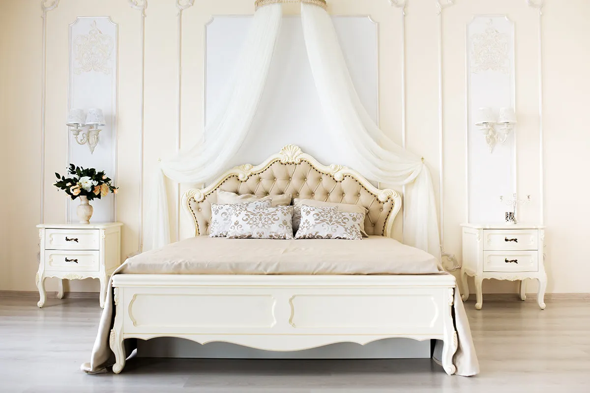 Luxury Modern European Style Hand Carving Bed