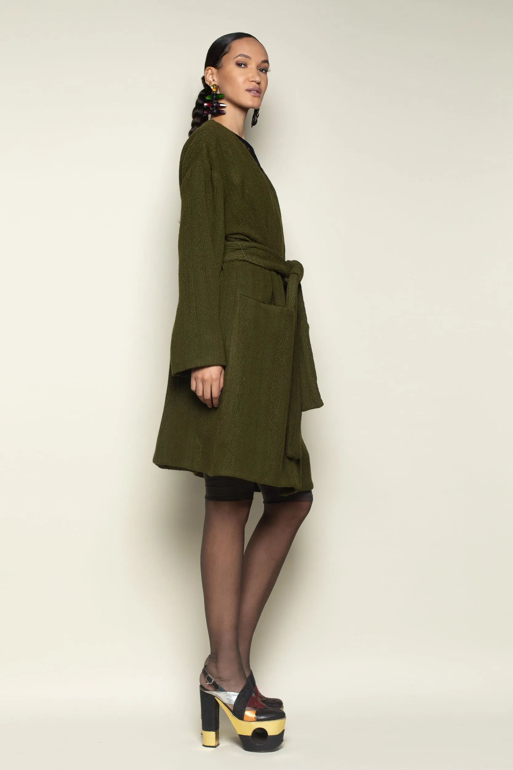 MADE TO ORDER: Olive Cable Knit Big Pocket Painter's Robe