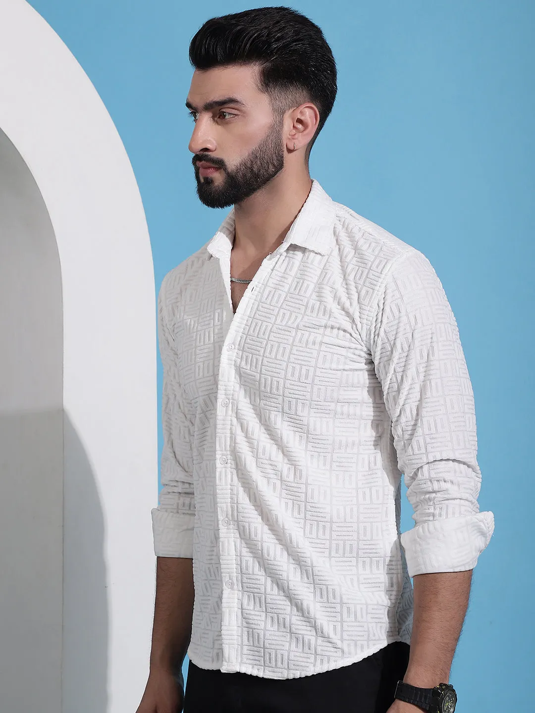 Men Embossed Design Casual Shirt