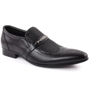 Men “KANIEL” Textured Perforated Design Metallic Buckle Formal Shoes