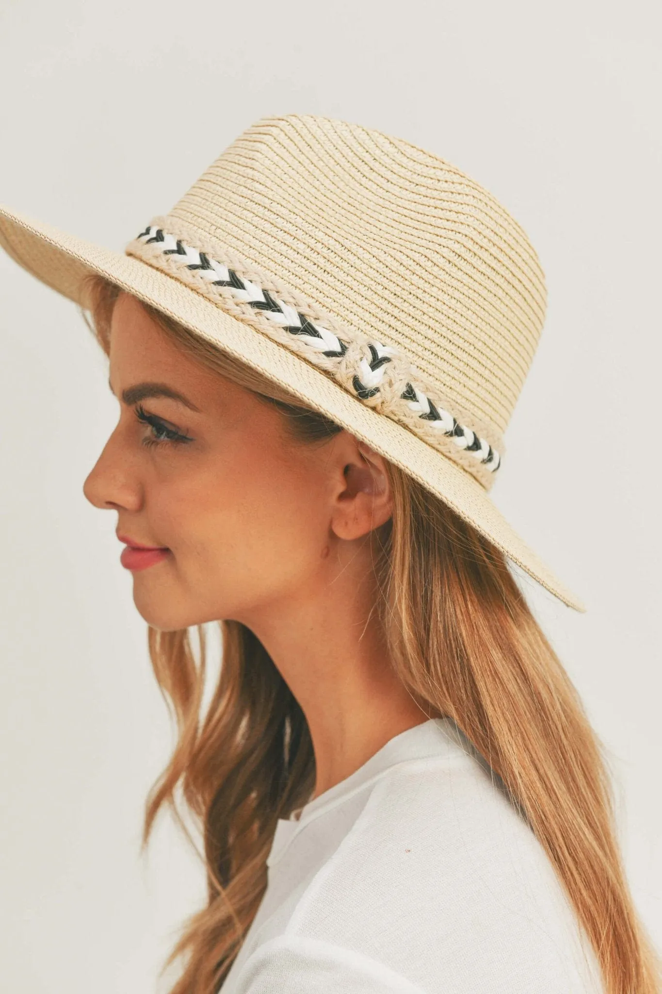 MH0108 Black and White Braided Jute Band Panama Hat