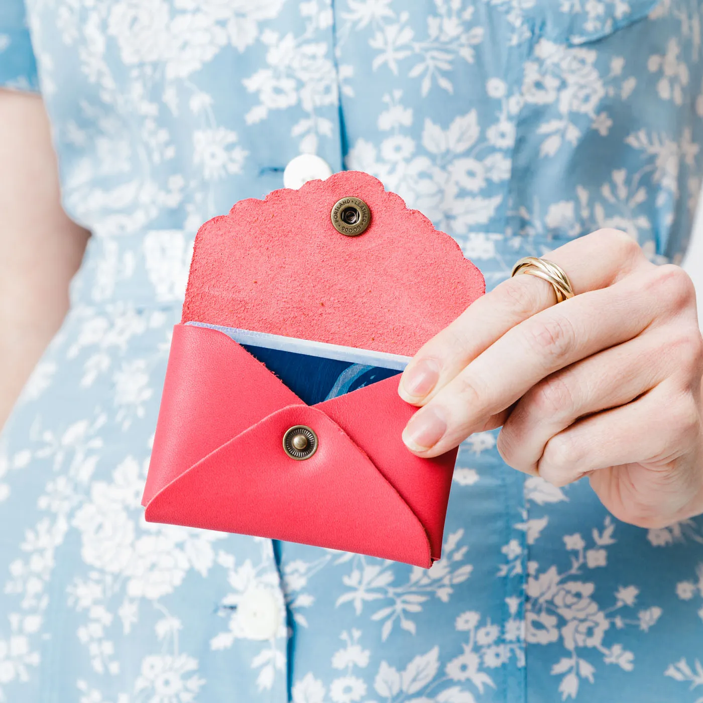 Mini Daisy Wallet
