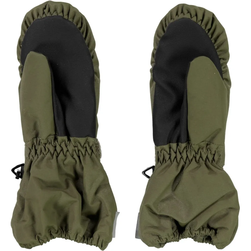 Mittens Tech - winter moss