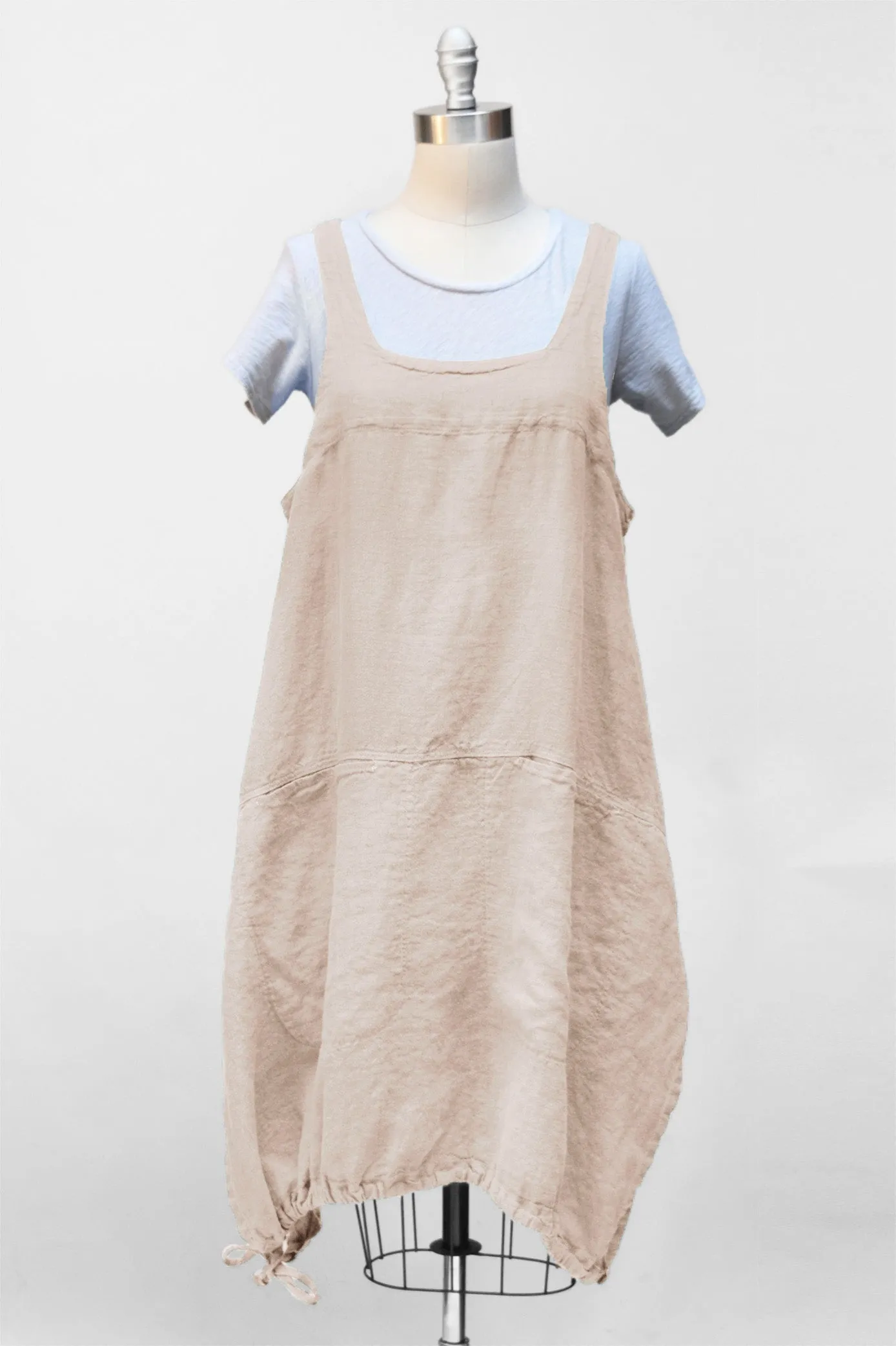 MOTION Linen Pinafore