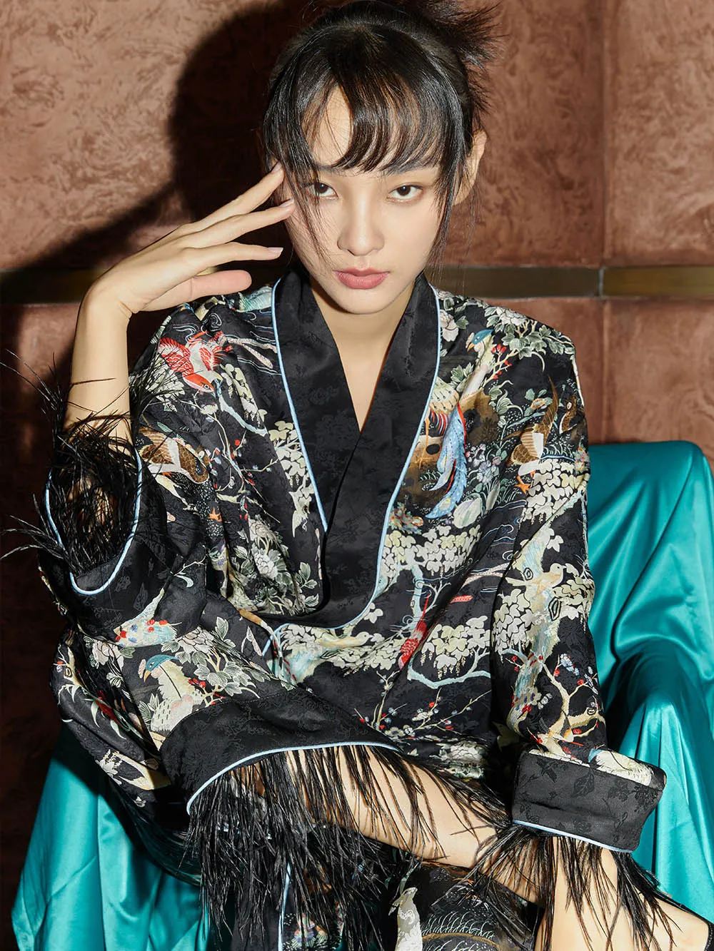 MUKZIN Chinese Style Suit Removable Ostrich Feather High-quality
