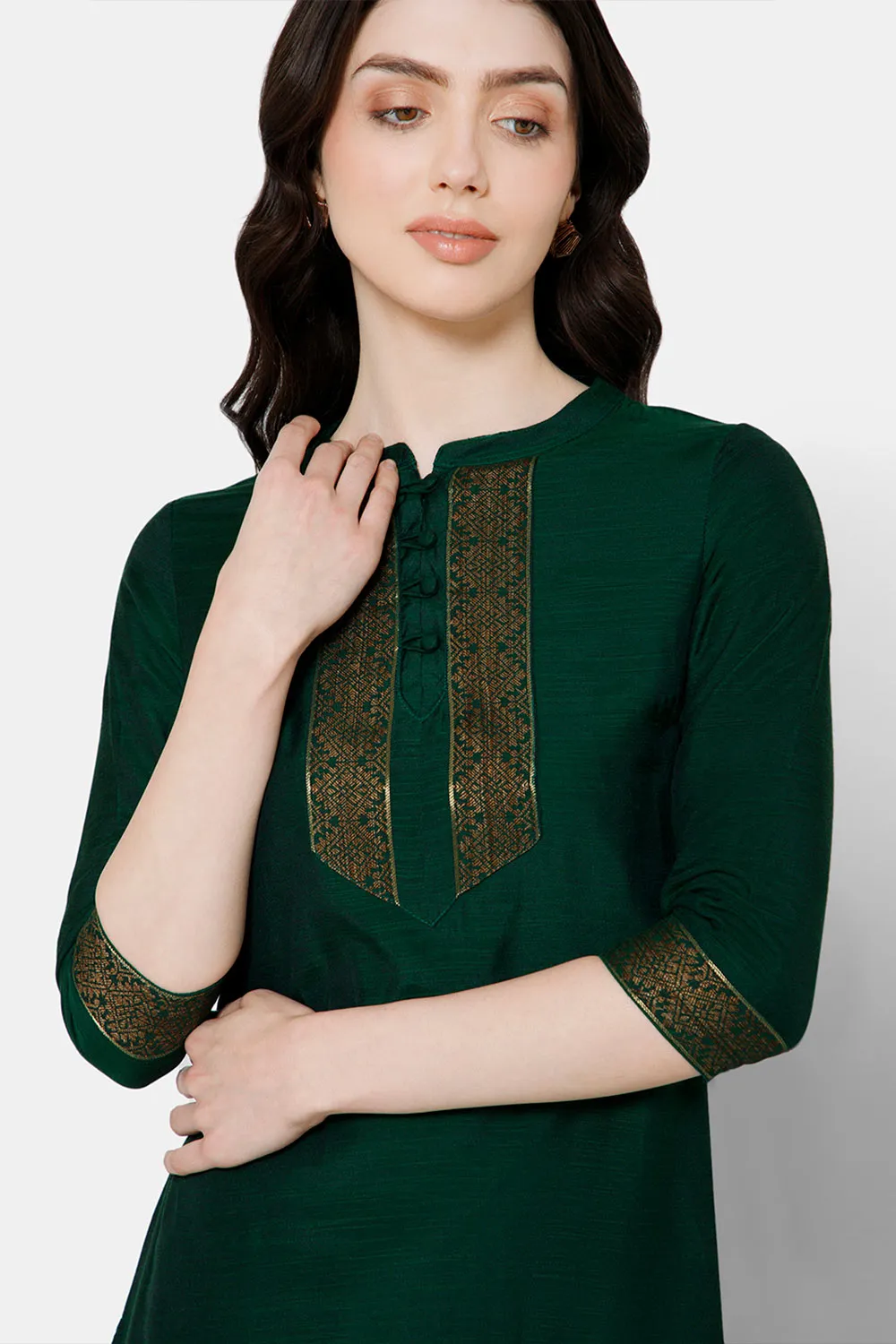 Mythri Women's Ethnic Wear Straight kurta - Green - KU53