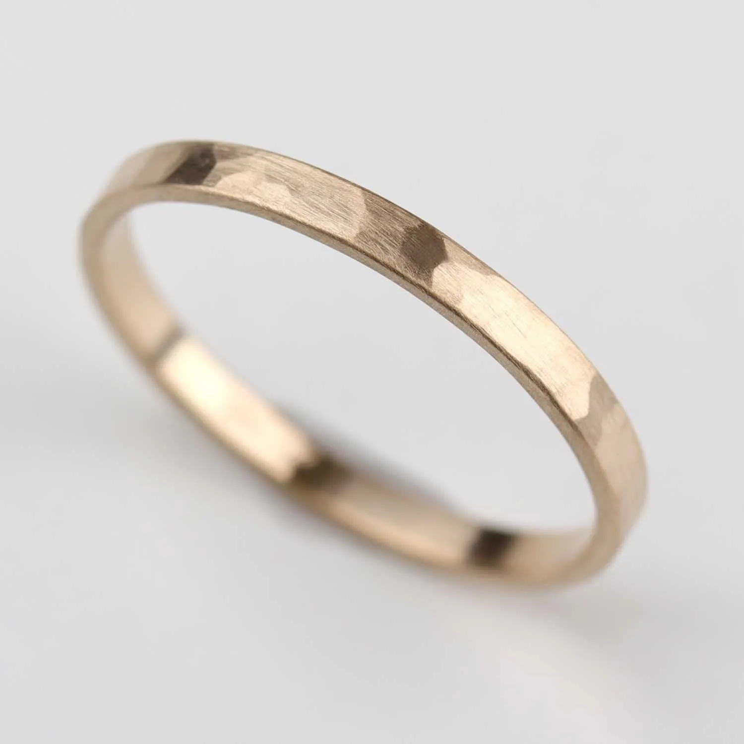 Narrow Slimmest Fitting Hammer Textured Band •